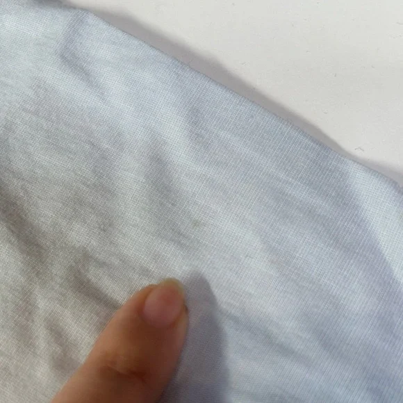 Old Navy Men Classic Fit Everyday Button Down Shirt - Picture 5 of 13